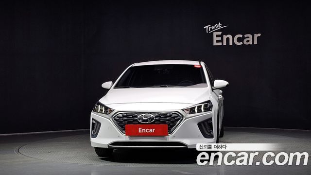 Hyundai Ioniq 1.6 HEV I — пробег 82 103 км — фото 3 из 5