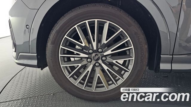Audi Q3 из Кореи Encar