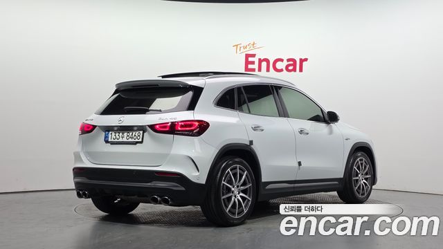 Mercedes-Benz GLA-Class GLA45 AMG 4MATIC+ — пробег 57 822 км — фото 2 из 5