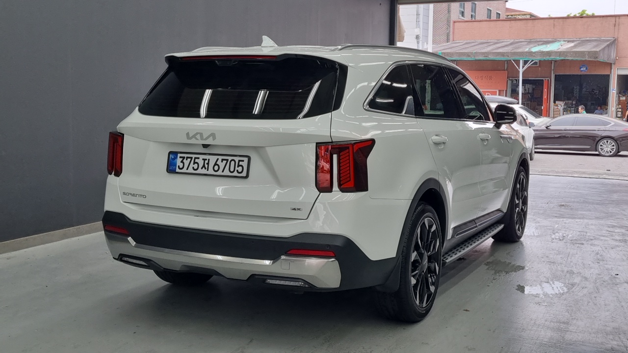 Kia Sorento Gasoline 2.5T 4WD Signature — пробег 16 445 км — фото 2 из 5