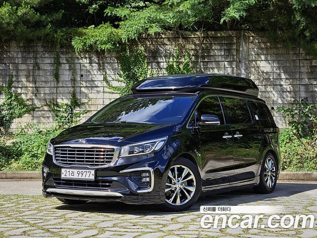 Kia Carnival 9-Seater Hi-Limousine Prestige Hiroof — пробег 193 610 км — фото 2 из 5