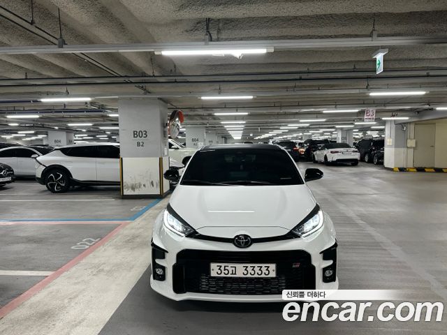Toyota Yaris(Vitz) из Кореи Encar