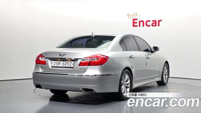 Hyundai Genesis из Кореи Encar