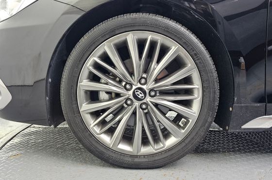 Hyundai Grandeur 3.0 Premium — пробег 81 545 км — фото 5 из 5