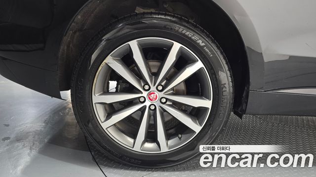 Jaguar F-PACE из Кореи Encar