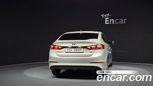 Hyundai AVANTE из Кореи Encar