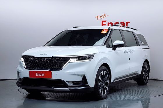 Kia Carnival 9-Seater Signature — пробег 65 830 км — фото 1 из 5