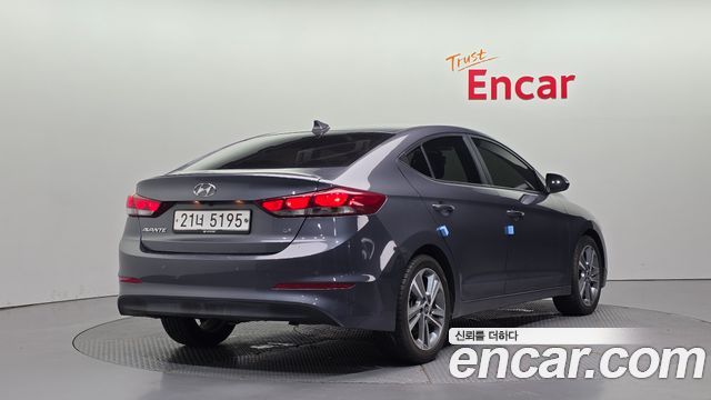 Hyundai AVANTE из Кореи Encar
