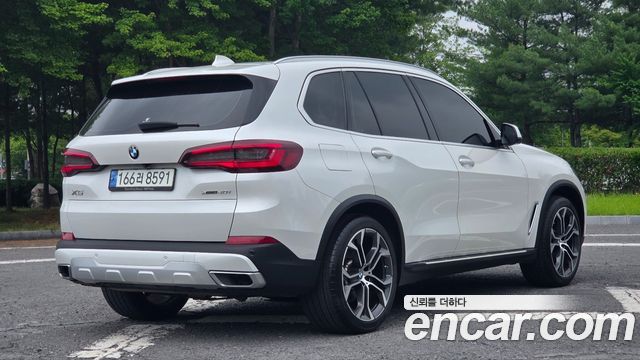 BMW X5 xDrive 40i xLine — пробег 59 754 км — фото 2 из 5