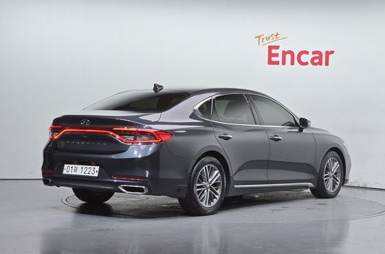 Hyundai Grandeur 2.4 Premium — пробег 215 382 км — фото 2 из 5