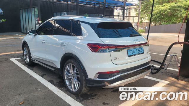 Audi Q4 e-tron из Кореи Encar