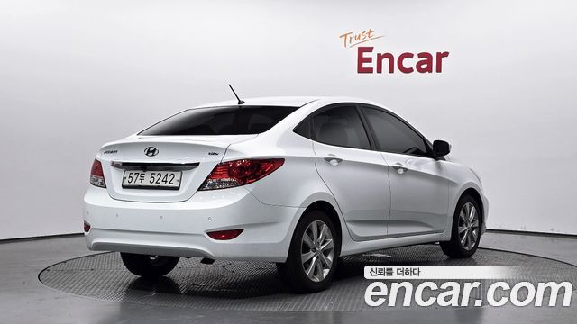 Hyundai Accent из Кореи Encar