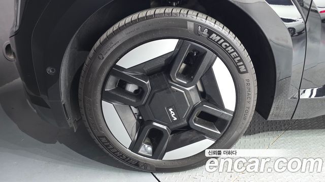 Kia EV9 из Кореи Encar