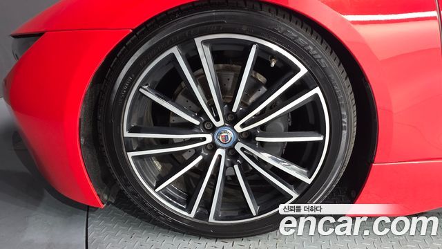 BMW i8 Coupe — пробег 103 961 км — фото 5 из 5