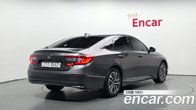 Honda Accord 2.0 Hybrid Touring — пробег 79 863 км — фото 2 из 5