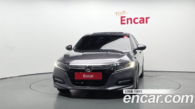 Honda Accord 2.0 Hybrid Touring — пробег 79 863 км — фото 3 из 5