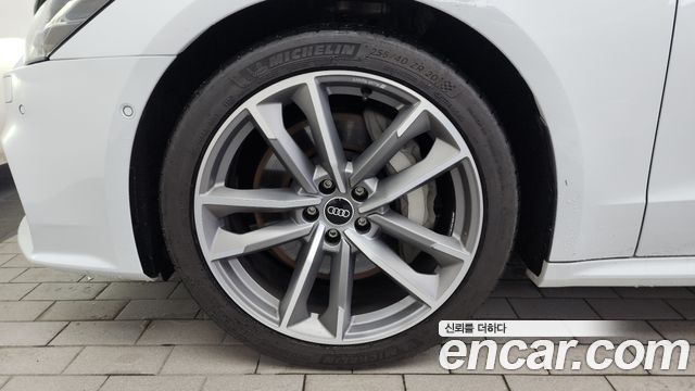 Audi A7 из Кореи Encar
