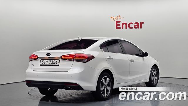 Kia K3 из Кореи Encar