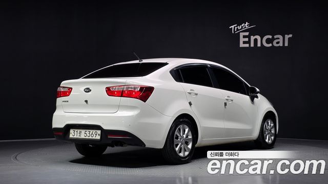 Kia pride из Кореи Encar