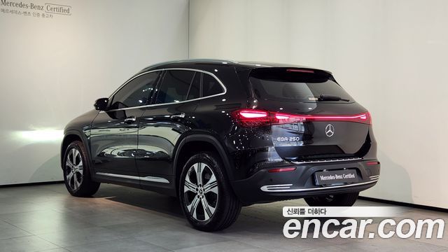 Mercedes-Benz EQA из Кореи Encar