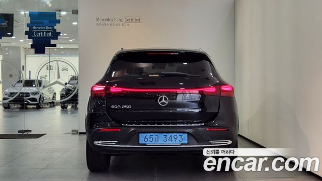 Mercedes-Benz EQA из Кореи Encar