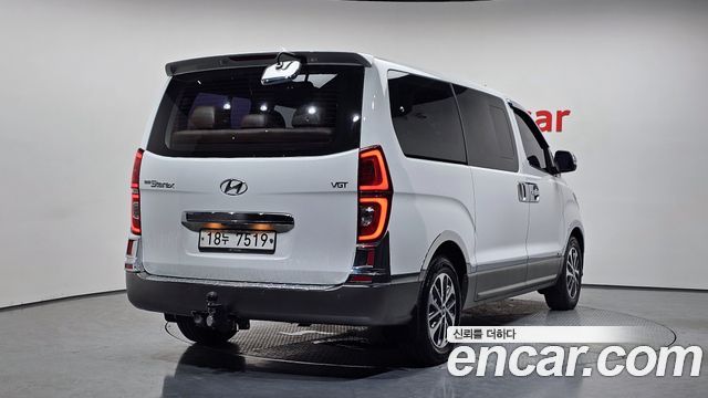 Hyundai Starex из Кореи Encar