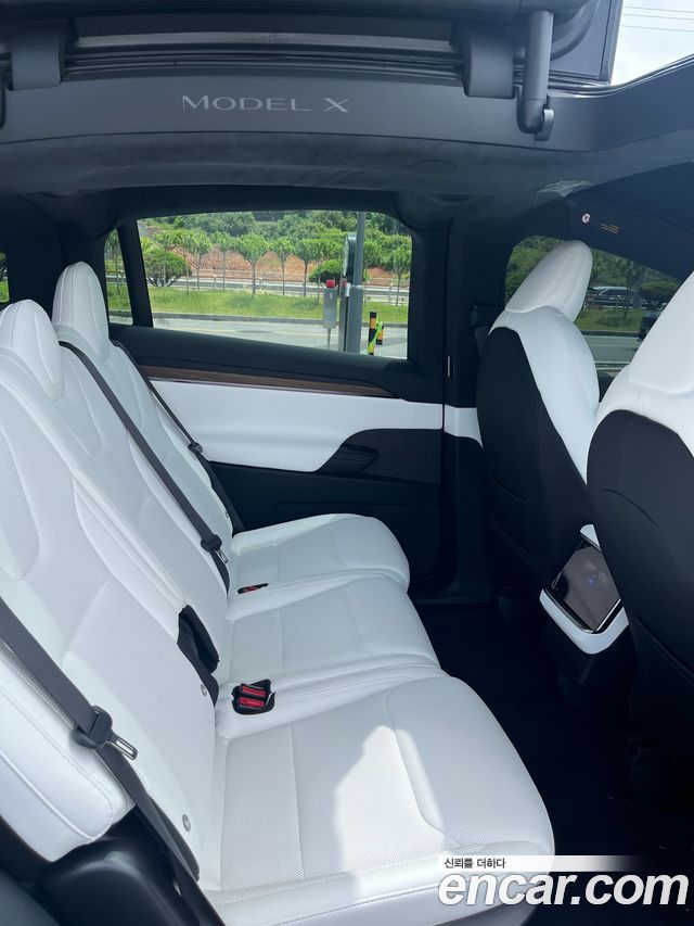 Tesla Model X из Кореи Encar