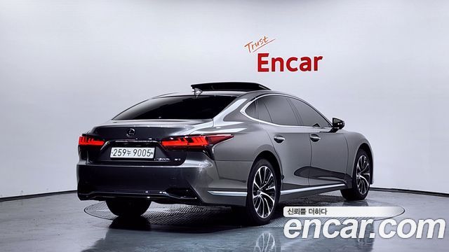 Lexus LS из Кореи Encar