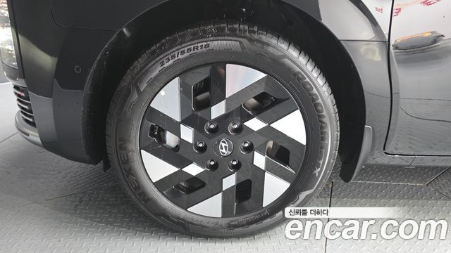 Hyundai Staria из Кореи Encar