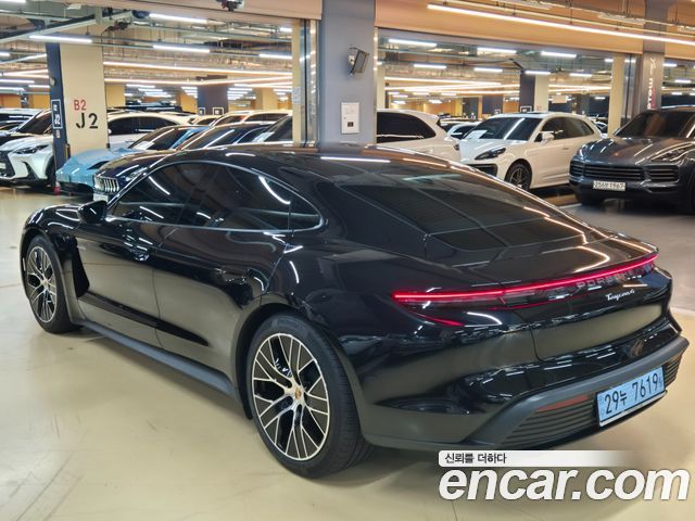 Porsche Taycan из Кореи Encar