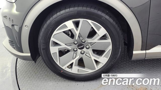 Genesis GV60 из Кореи Encar
