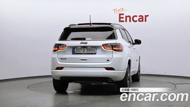 Jeep Compass из Кореи Encar