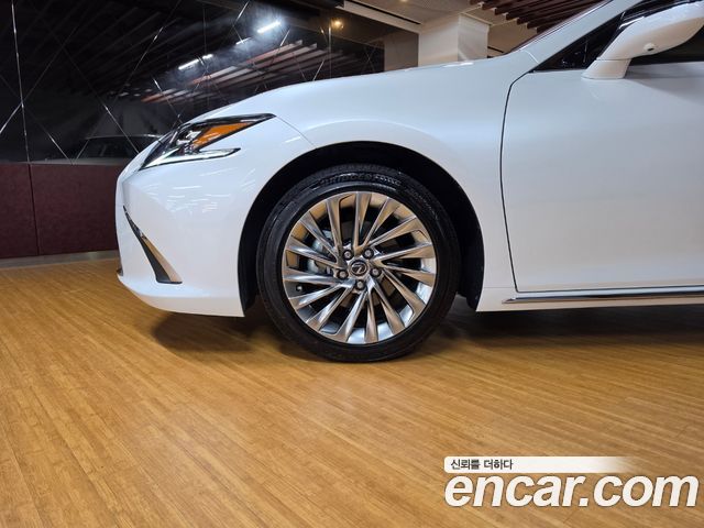 Lexus ES из Кореи Encar