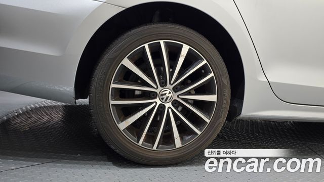 Volkswagen Jetta из Кореи Encar
