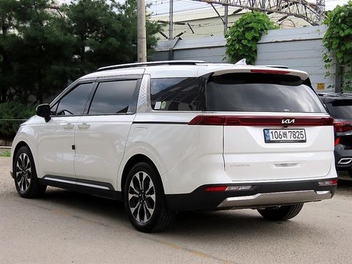 Kia Carnival 9-Seater Noblesse — пробег 32 278 км — фото 3 из 5