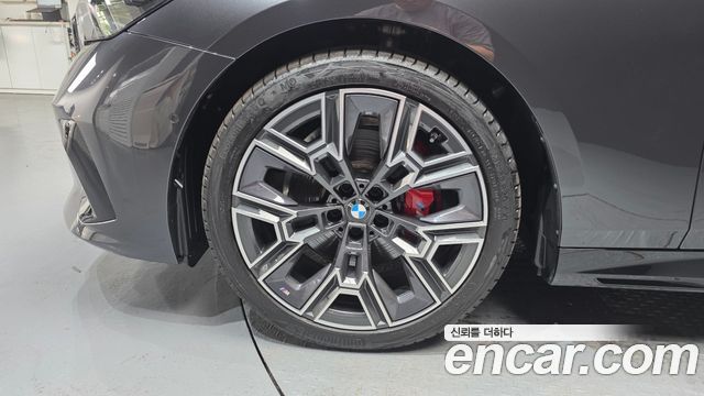 BMW 5-Series 530i xDrive M Sport Pro Special Edition — пробег 5 208 км — фото 5 из 5