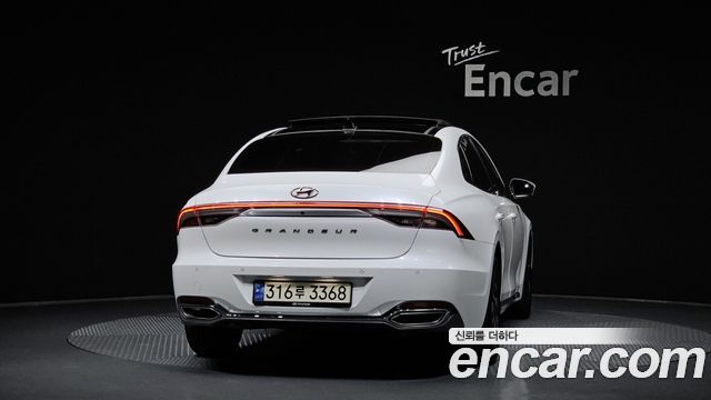 Hyundai Grandeur из Кореи Encar