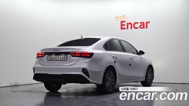 Kia K3 из Кореи Encar