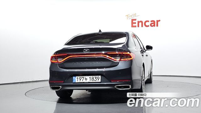 Hyundai Grandeur 3.0 LPi Dsabled Person Exclusive Special — пробег 146 750 км — фото 4 из 5