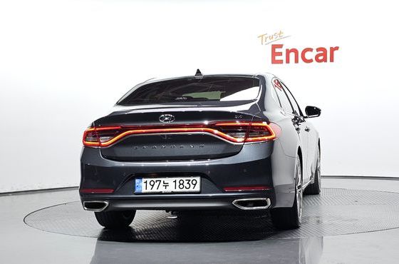 Hyundai Grandeur 3.0 LPi Dsabled Person Exclusive Special — пробег 146 750 км — фото 4 из 5
