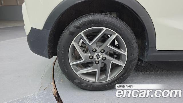 Ssangyong TIBOLI из Кореи Encar