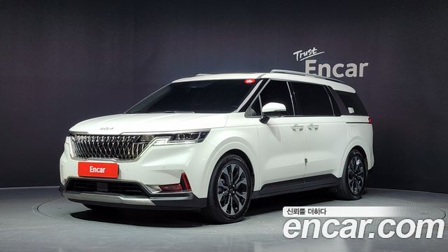 Kia Carnival 7-Seater Signature — пробег 38 991 км — фото 1 из 5