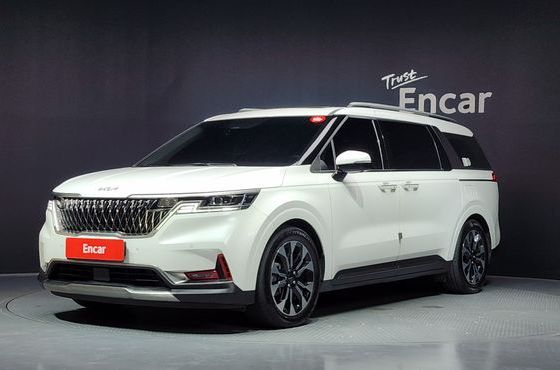 Kia Carnival 7-Seater Signature — пробег 38 991 км — фото 1 из 5