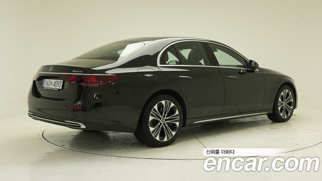 Mercedes-Benz E-Class из Кореи Encar