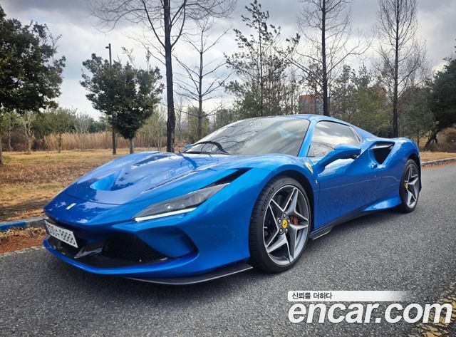 Ferrari F8 3.9 V8 — пробег 9 000 км — фото 4 из 5