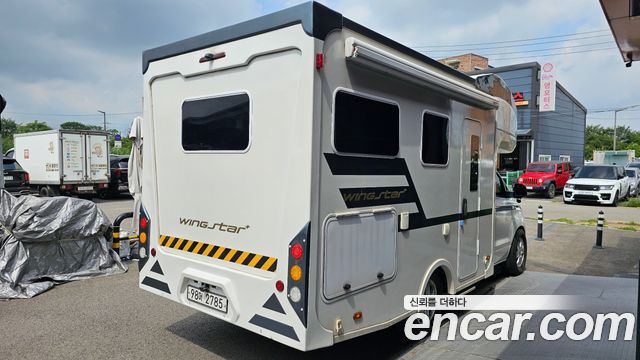 Hyundai Starex Camping car — пробег 29 786 км — фото 2 из 5