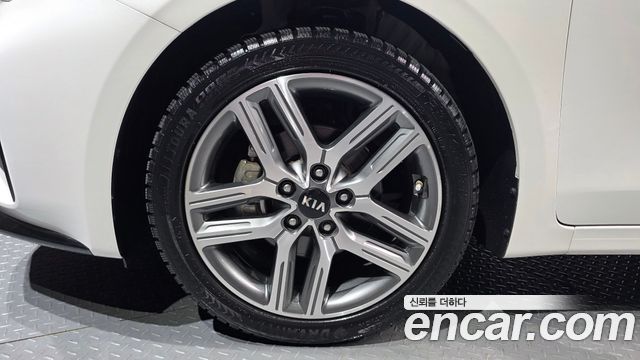 Kia K3 из Кореи Encar