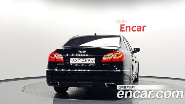 Hyundai Genesis из Кореи Encar