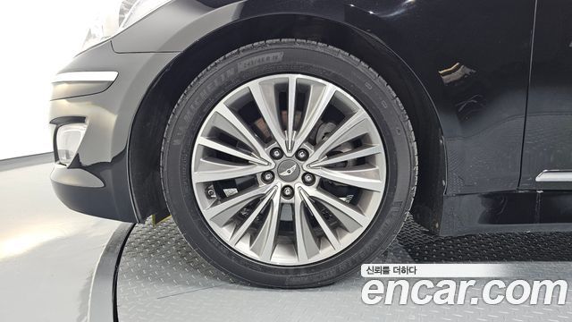Hyundai Genesis из Кореи Encar