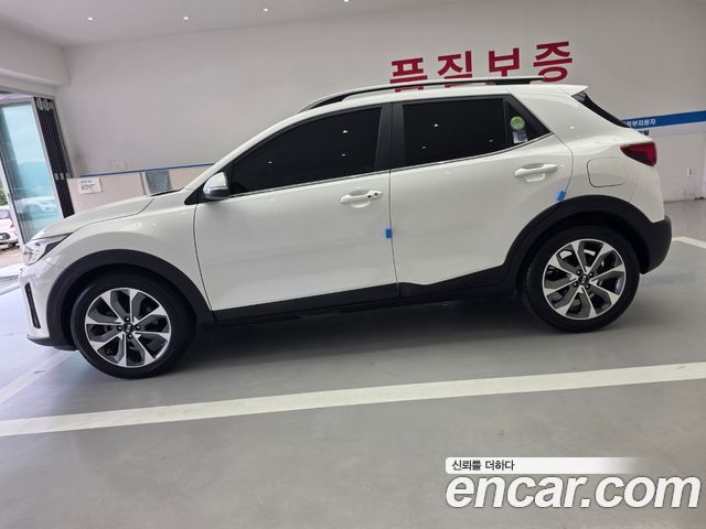 Kia Stonic из Кореи Encar